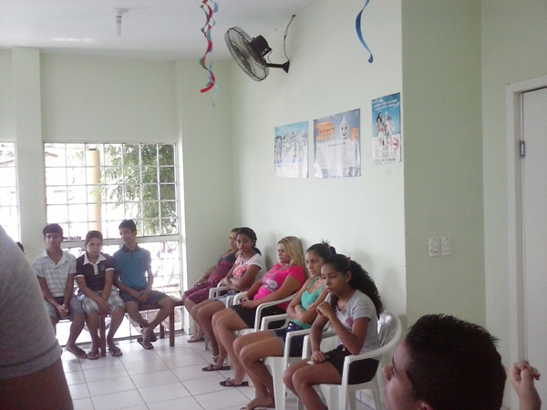 Equipe do NASF fazem Orientações aos Jovens da Cidade - Imagem 1