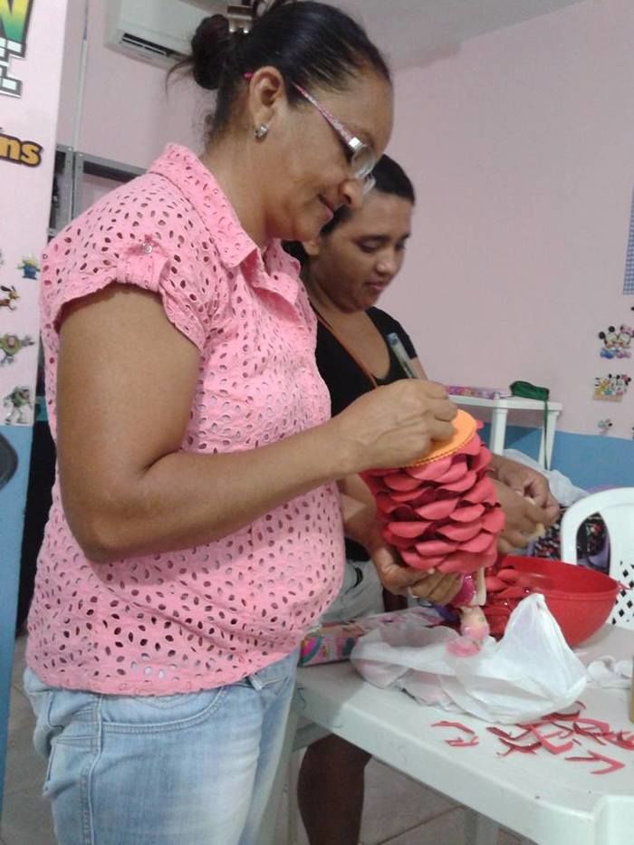Oficinas de Artes – Secretaria de Assistência Social e Cidadania oferece curso de bonecas decorativas. - Imagem 8