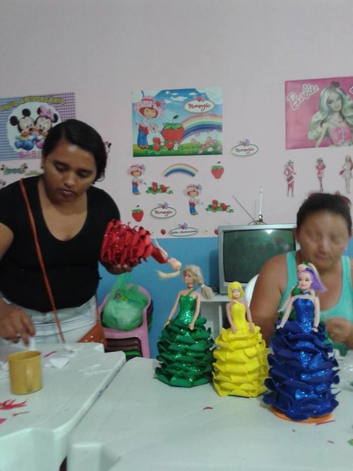 Oficinas de Artes – Secretaria de Assistência Social e Cidadania oferece curso de bonecas decorativas. - Imagem 12