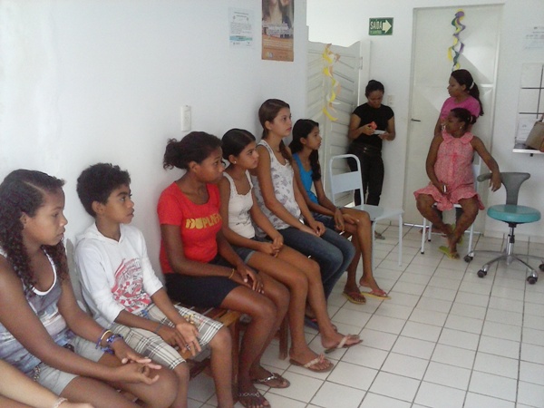 Equipe do NASF fazem Orientações aos Jovens da Cidade - Imagem 9