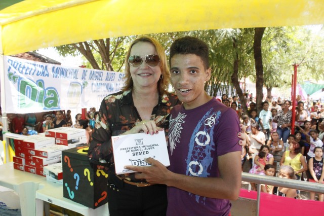 Prefeitura de Miguel Alves encerra campanha Todos na Escola - Imagem 6