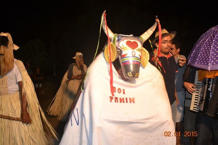 Grupos de Reisado do Boi Panim visita residencia do Vereador Luiz Paulo - Imagem 12