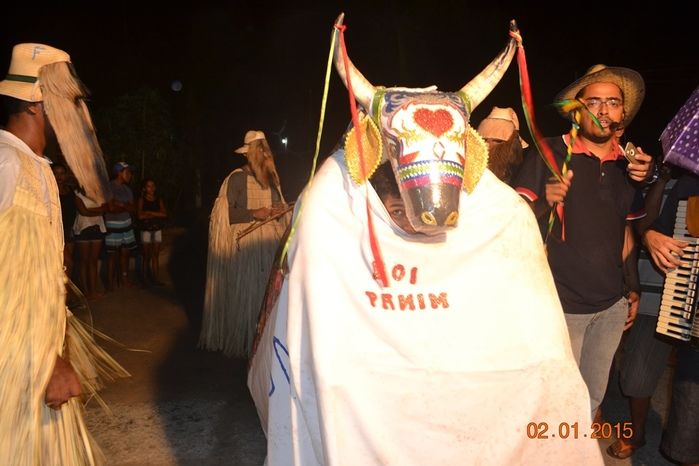 Grupos de Reisado do Boi Panim visita residencia do Vereador Luiz Paulo - Imagem 13