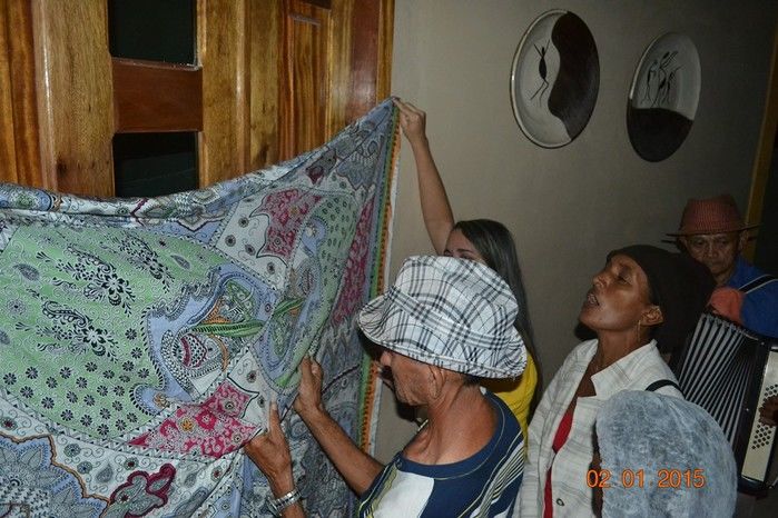 Grupos de Reisado do Boi Panim visita residencia do Vereador Luiz Paulo - Imagem 4