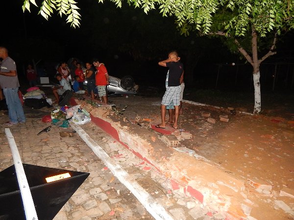 Família que vinha da Bahia se envolve em Acidente em Lagoinha  - Imagem 7