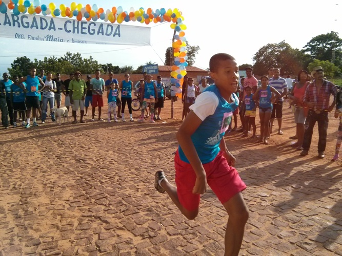IV Corrida de Rua de Redenção, uma festa do esporte, solidariedade e cidadania  - Imagem 2