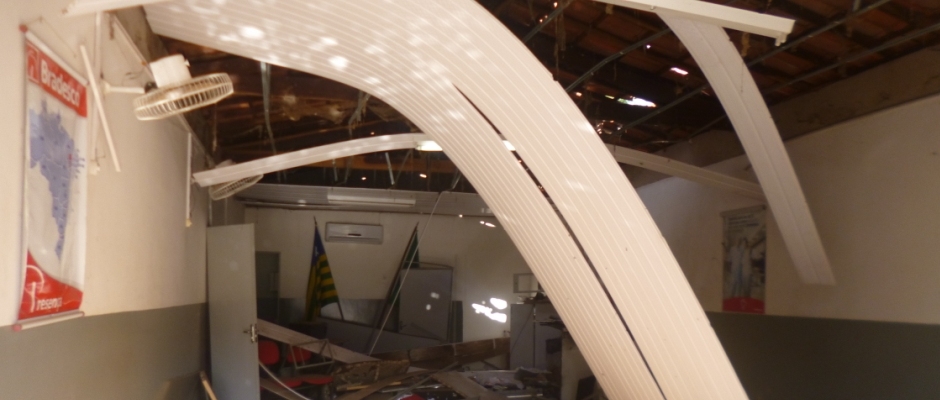 Bandidos explodem Banco do Bradesco em Redenção do Gurguéia. Posto ficou totalmente destruído 