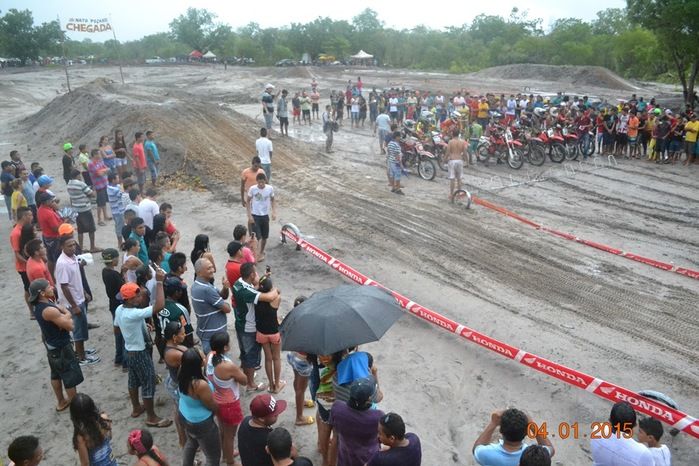 Reisado 2015, teve disputa de MOTOCROOS na rampa da rapadura - Imagem 4