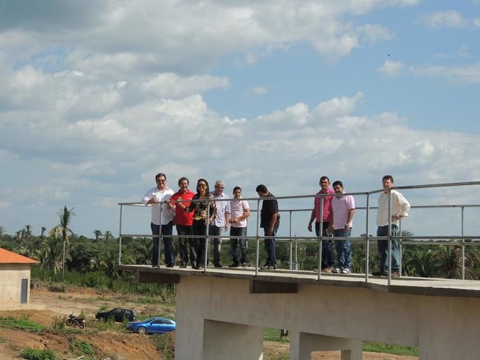 Presidente Nacional da Funasa visita Água Branca e confere de perto andamento das obras de saneamento básico. - Imagem 1