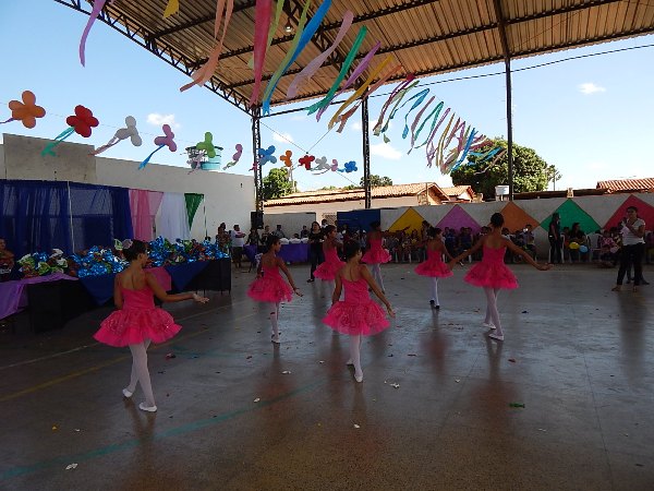 Prefeitura de Lagoinha realiza grande festa para as Crianças - Imagem 8