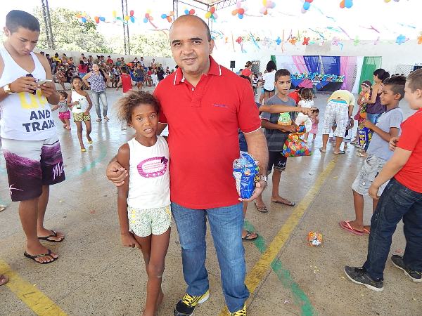 Prefeitura de Lagoinha realiza grande festa para as Crianças - Imagem 22