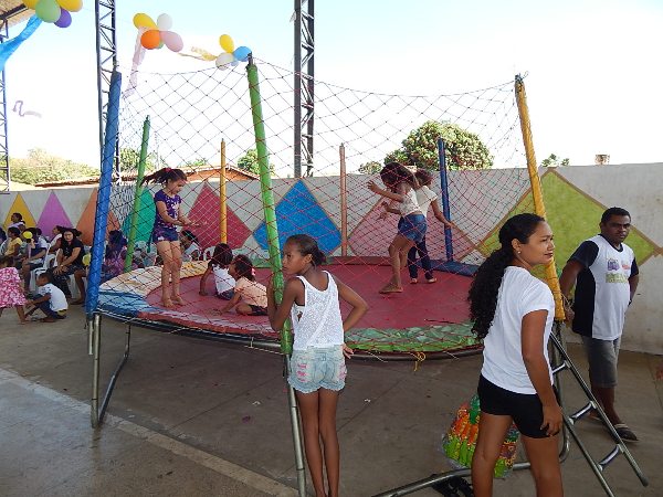 Prefeitura de Lagoinha realiza grande festa para as Crianças - Imagem 4