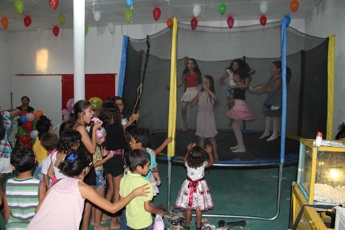CRAS realiza grande festa de dia das crianças - Imagem 45