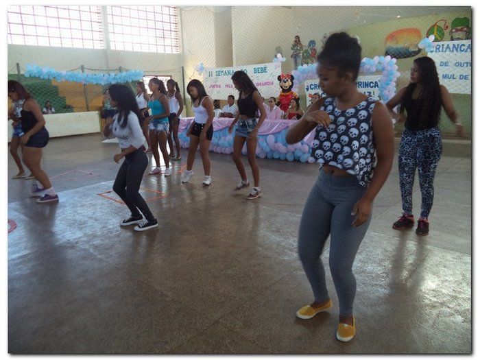 Prefeitura Municipal de Inhuma proporciona muita alegria e entretenimento para a criançada-Comemoração (12 de outubro) Dia da Criança - Imagem 20