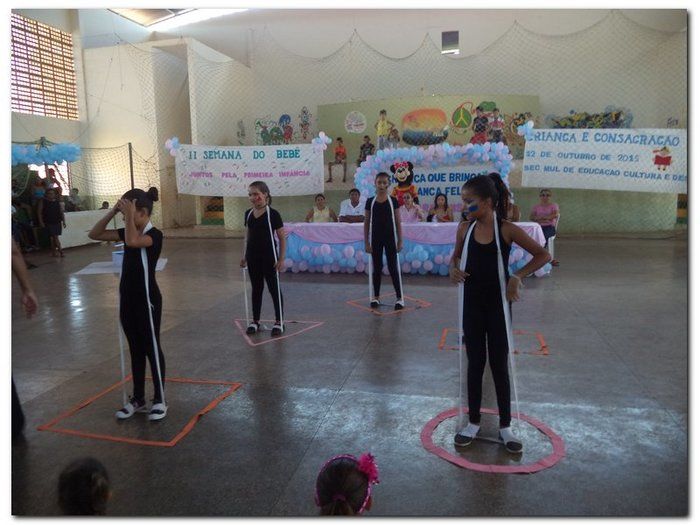 Prefeitura Municipal de Inhuma proporciona muita alegria e entretenimento para a criançada-Comemoração (12 de outubro) Dia da Criança - Imagem 30