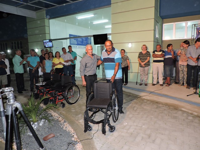 Prefeitura de União entrega cadeiras de rodas em inauguração de UBS - Imagem 1