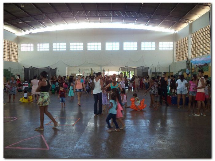 Prefeitura Municipal de Inhuma proporciona muita alegria e entretenimento para a criançada-Comemoração (12 de outubro) Dia da Criança - Imagem 71