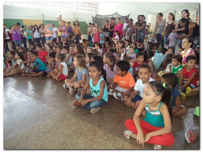 Prefeitura Municipal de Inhuma proporciona muita alegria e entretenimento para a criançada-Comemoração (12 de outubro) Dia da Criança - Imagem 75