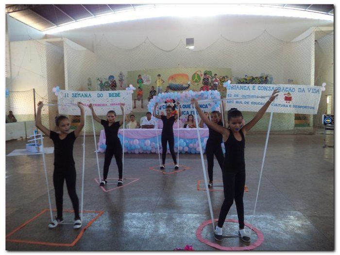 Prefeitura Municipal de Inhuma proporciona muita alegria e entretenimento para a criançada-Comemoração (12 de outubro) Dia da Criança - Imagem 32