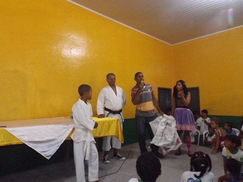 Prefeitura Municipal faz entrega de brinquedos no dia das crianças - Imagem 4