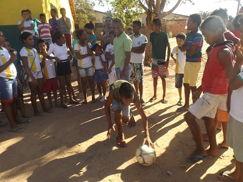 Prefeitura Municipal faz entrega de brinquedos no dia das crianças - Imagem 1