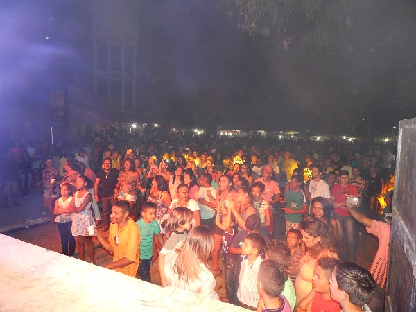 Farra de Play e Os Meninos de Barão no encerramento do Festejo de Estaca Zero  - Imagem 21