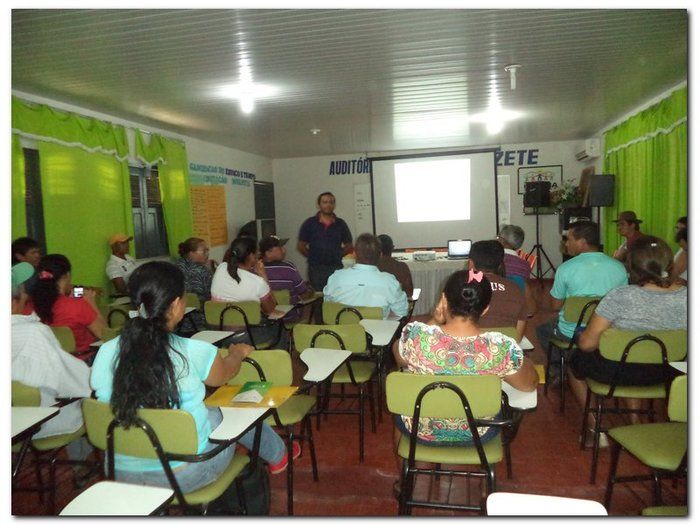 Técnico da EMATER José Airton Nogueira faz explanação sobre o Projeto Viva o Semiárido - Imagem 1