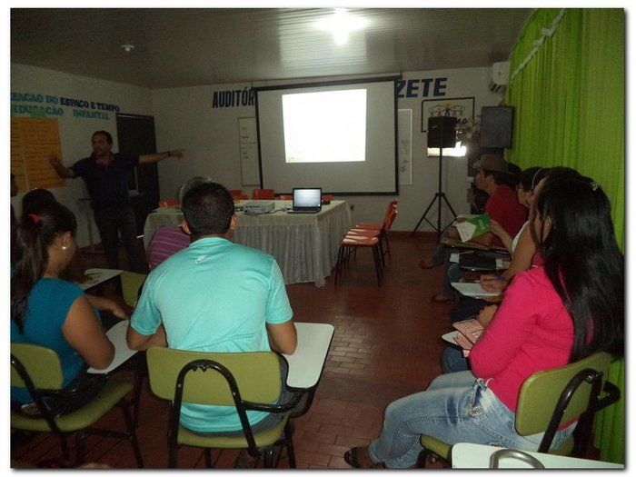 Técnico da EMATER José Airton Nogueira faz explanação sobre o Projeto Viva o Semiárido - Imagem 2
