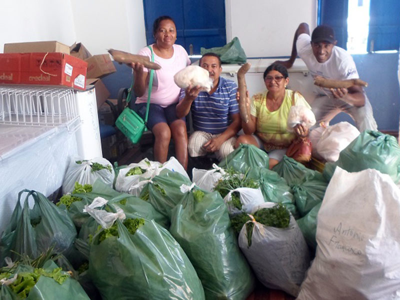 Famílias carentes de Oeiras são beneficiadas pelo PAA em ação da Prefeitura