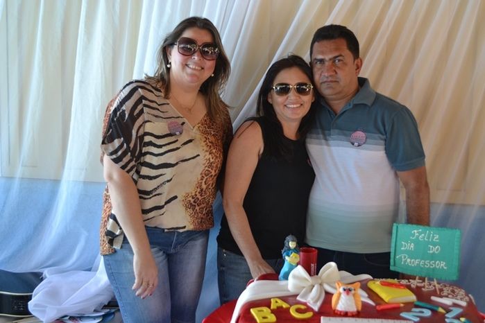 Prefeito Márcio Alencar proporciona grande festa aos professores de Alegrete - Imagem 154