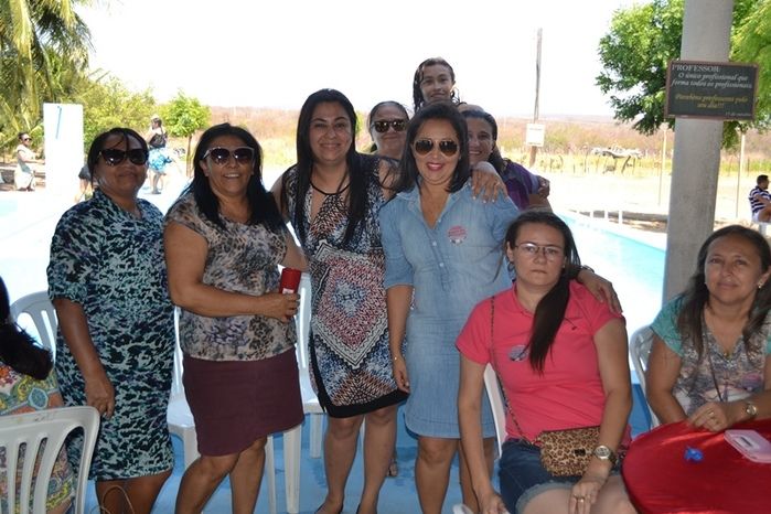 Prefeito Márcio Alencar proporciona grande festa aos professores de Alegrete - Imagem 142