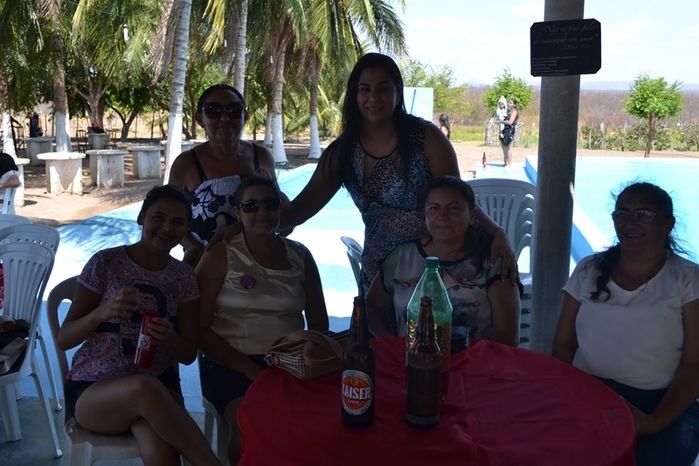 Prefeito Márcio Alencar proporciona grande festa aos professores de Alegrete - Imagem 141