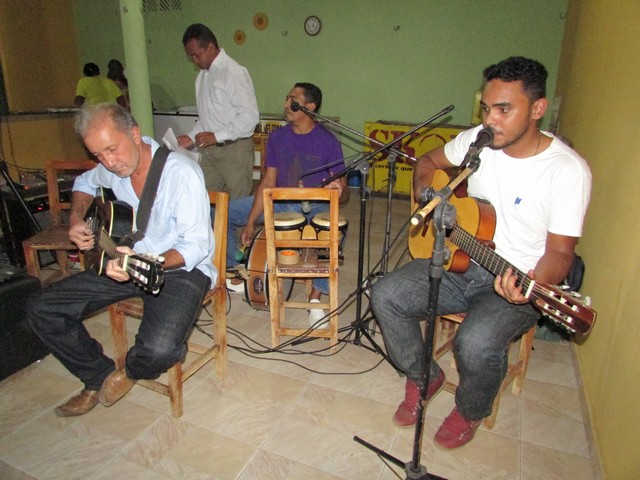 Secretaria Municipal Realizou Comemoração do Dia do Professor - Imagem 60