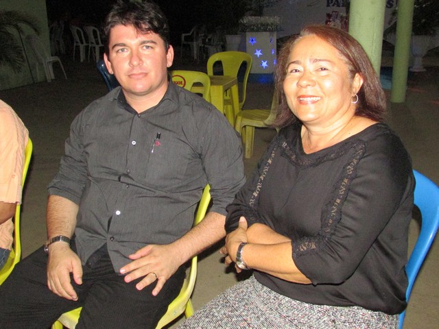 Secretaria Municipal Realizou Comemoração do Dia do Professor - Imagem 53