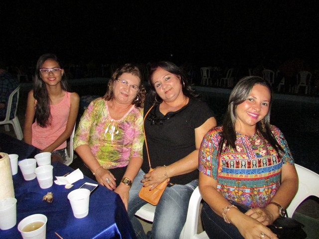 Secretaria Municipal Realizou Comemoração do Dia do Professor - Imagem 15