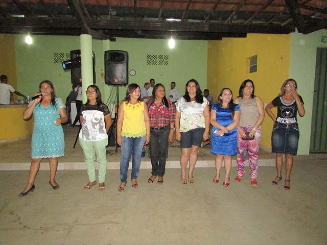 Secretaria Municipal Realizou Comemoração do Dia do Professor - Imagem 87