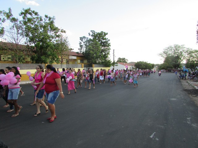 Secretaria Municipal de Saúde Realiza Atividades no Outubro Rosa - Imagem 47