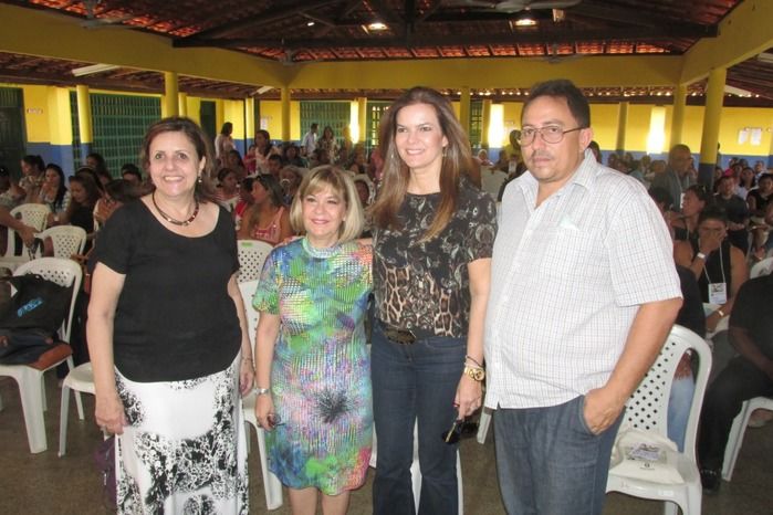 Iracema Portela e Prefeito Walter Alencar participam de Seminário em Agricolândia - Imagem 6