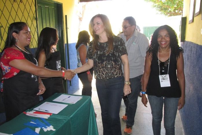Iracema Portela e Prefeito Walter Alencar participam de Seminário em Agricolândia - Imagem 4