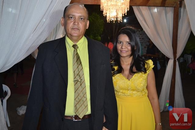 Cantora Stefhany se casa em Valença. Veja Fotos  - Imagem 2