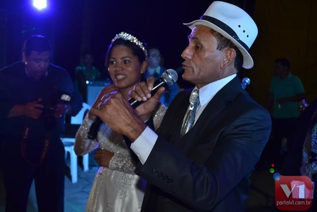 Cantora Stefhany se casa em Valença. Veja Fotos  - Imagem 19