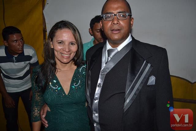 Cantora Stefhany se casa em Valença. Veja Fotos  - Imagem 14