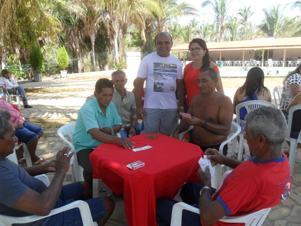 Idosos de Lagoinha participam de manhã de Lazer - Imagem 13