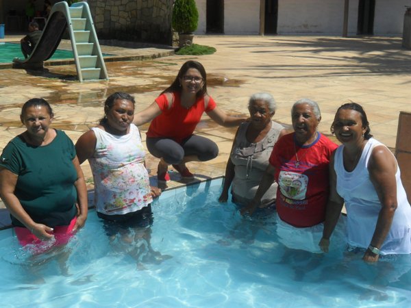 Idosos de Lagoinha participam de manhã de Lazer - Imagem 14