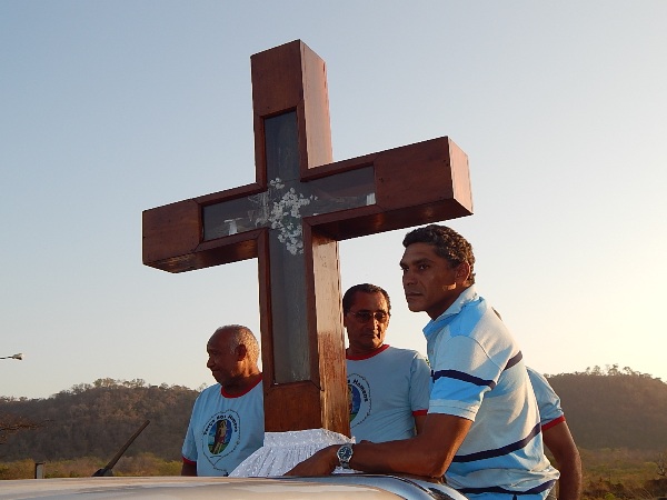 Divina Santa Cruz dos Milagres Visita Lagoinha do Piauí - Imagem 3