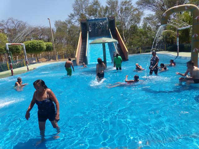 Idosos de Pimenteiras participam de manha de sol na AABB. FOTOS  - Imagem 10