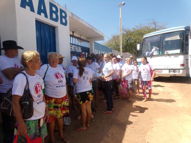 Idosos de Pimenteiras participam de manha de sol na AABB. FOTOS  - Imagem 1