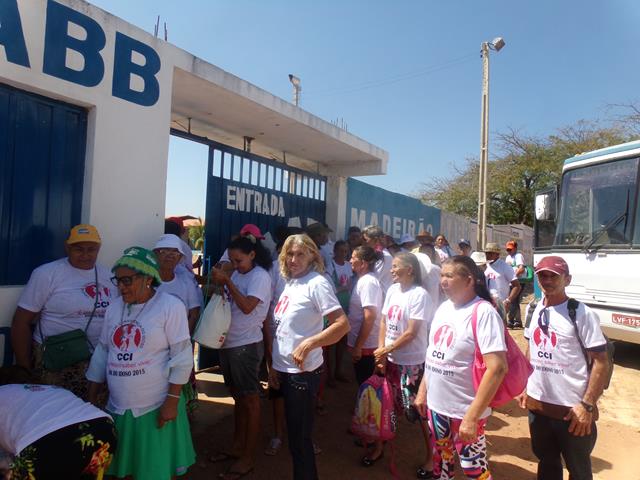 Idosos de Pimenteiras participam de manha de sol na AABB. FOTOS  - Imagem 2