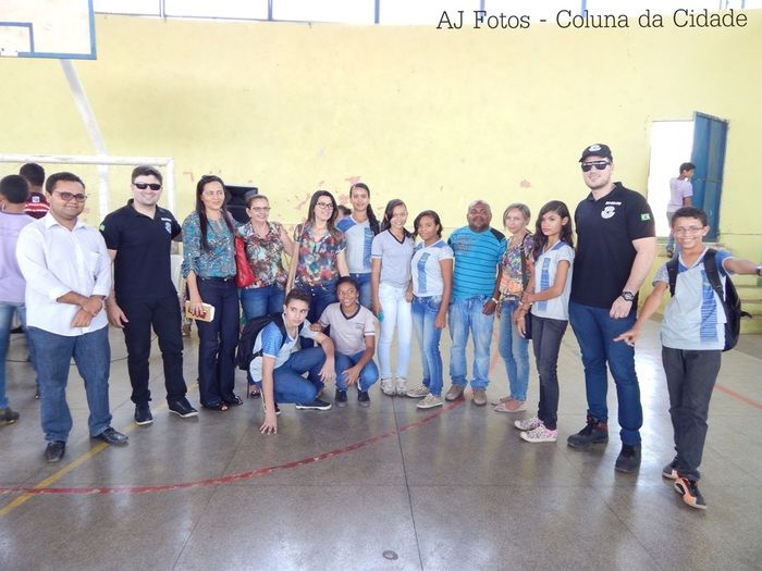 Polícia Civil realiza palestra preventiva para estudantes contra as Drogas  - Imagem 73