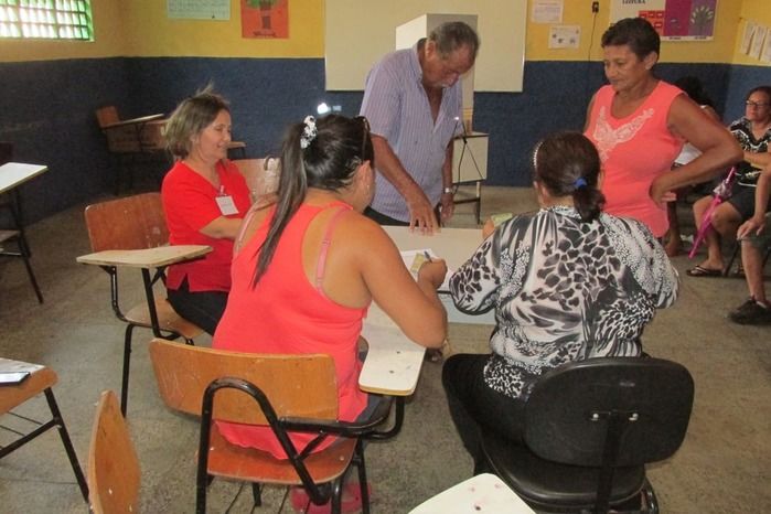 Prefeito Walter Alencar vota em eleição para Conselho Tutelar em Agricolândia - Imagem 7